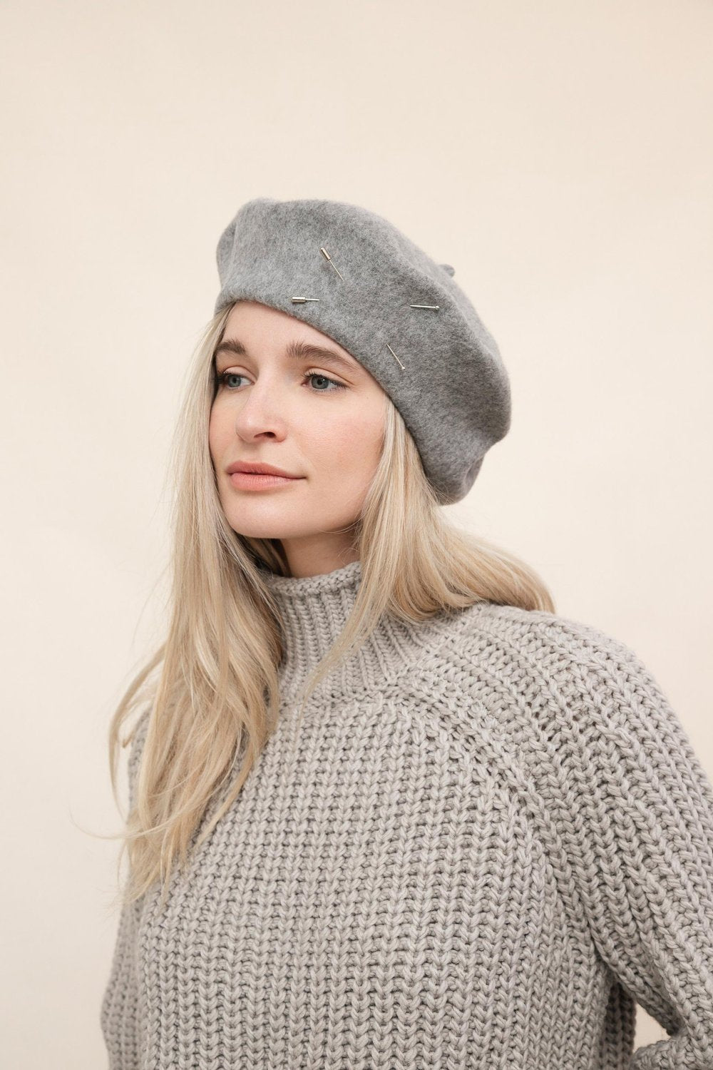 Paris - Metal Pin Detail